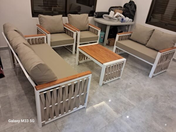 طقم كنب حديد قوي مع شبر رائع ومميز جدا